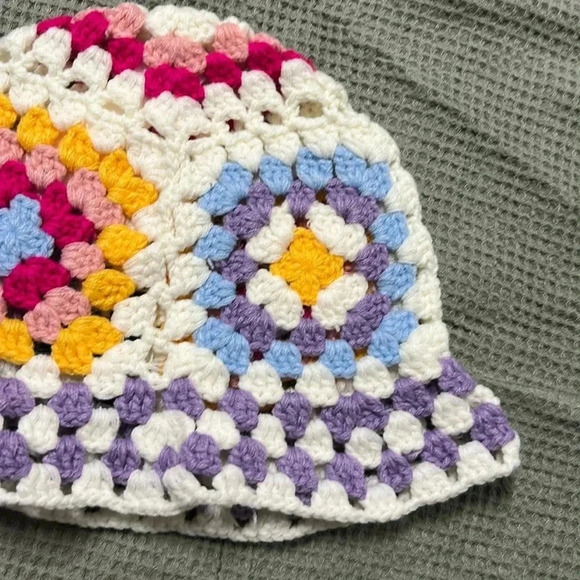 NWT- AQUA Crochet Colorful Bucket Hat One Size NWT - Picture 2 of 5